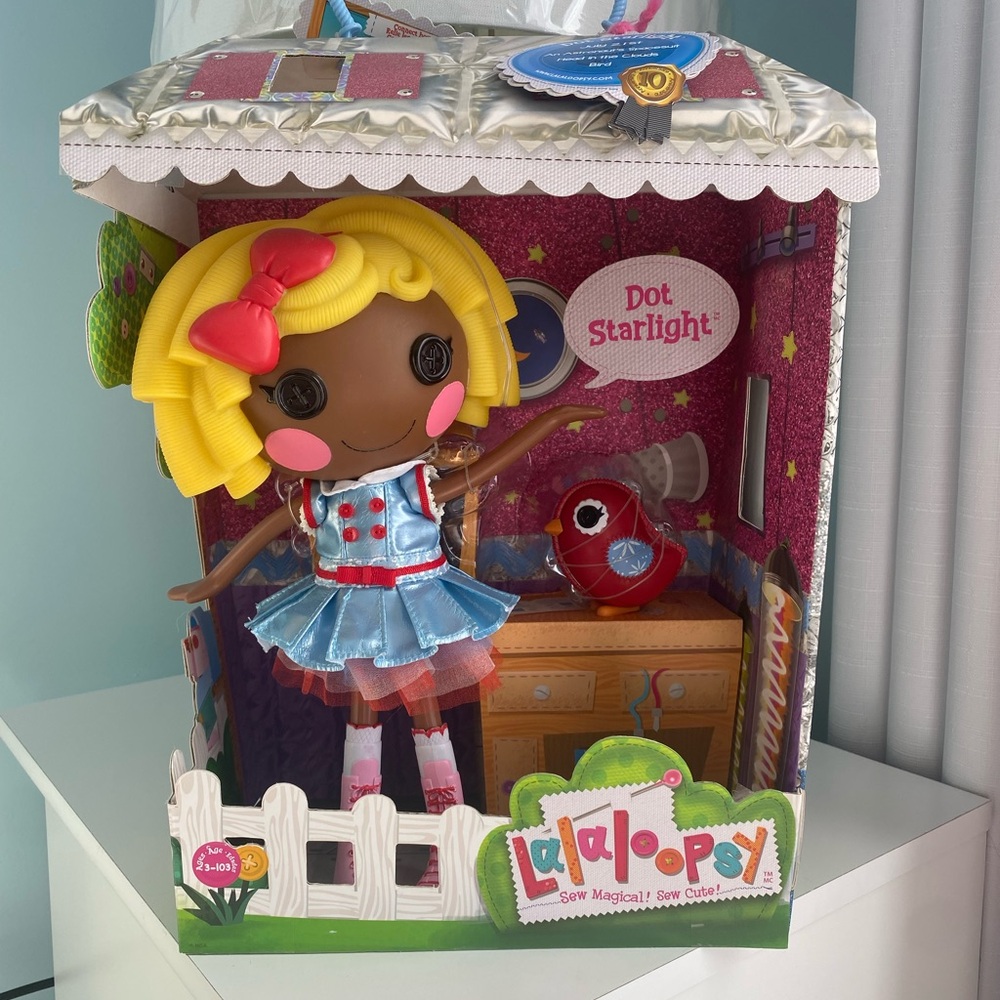 Lalaloopsy
Doll- Dot Starlight & Pet Bird. New in box $10